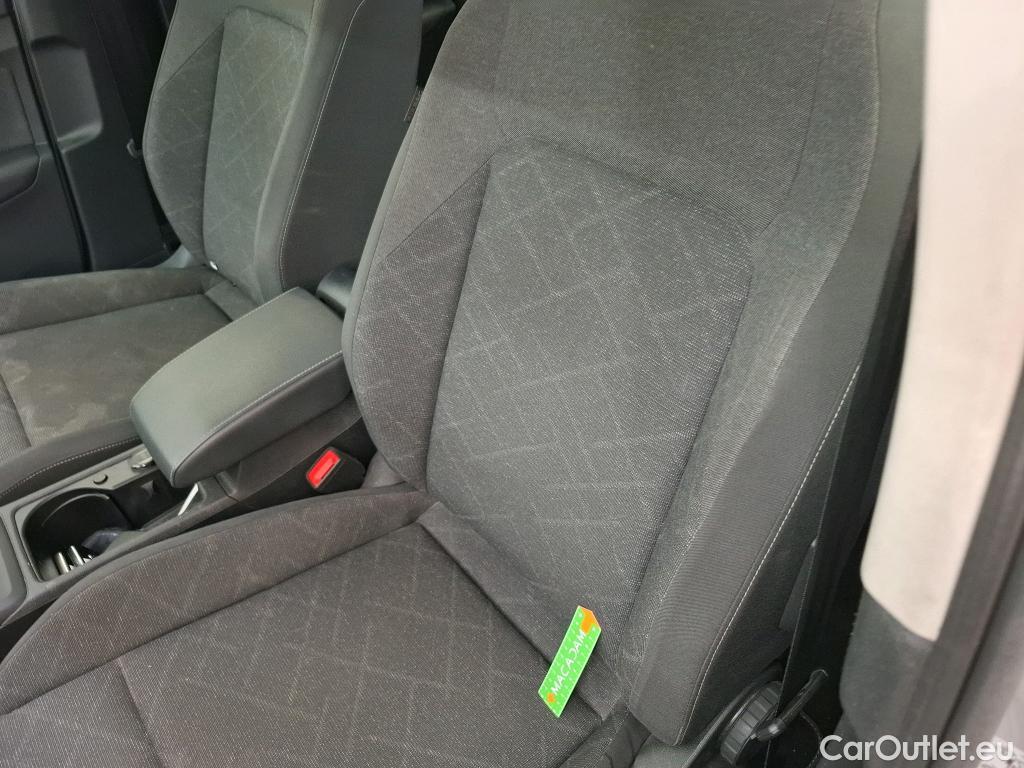  Volkswagen  Golf  VIII Berline Life Plus 2.0 TDI 115CV BVA7 E6d #24