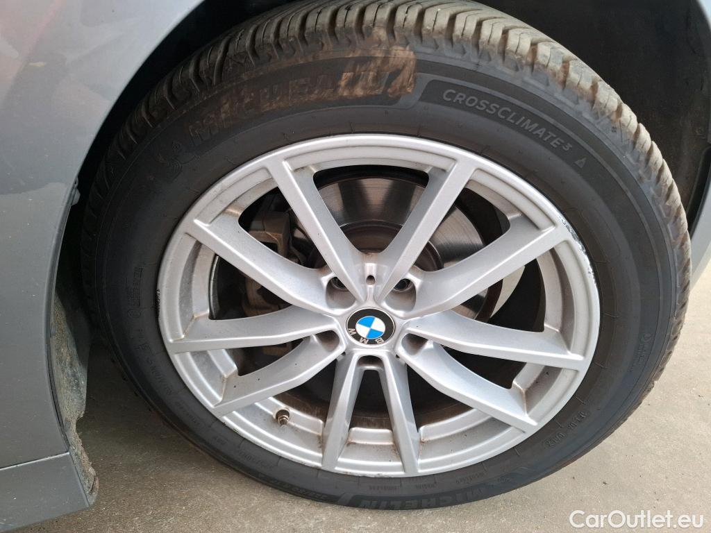  Bmw  Serie 3 BMW Série 3 Touring / 2022 / 5P / Break 316d 122ch Business Design BVA8 #3