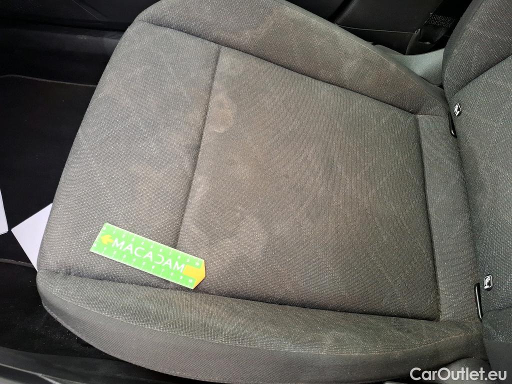  Volkswagen  Golf  VIII Berline Life Plus 2.0 TDI 115CV BVA7 E6d #22