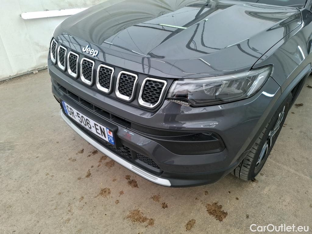  Jeep  Compass JEEP  / 2021 / 5P / SUV 1.3 TURBO T4 190 4XE LIMITED CD JE 65 #29