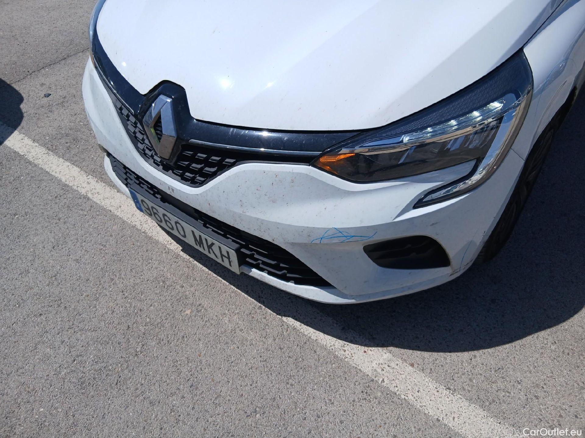  Renault  Clio RENAULT  / 2019 / 5P / berlina con portón Equilibre Blue dCi 74kW (100CV) #4