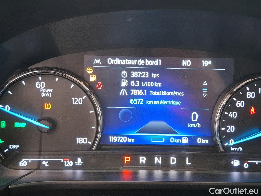  Ford  Kuga FORD  / 2019 / 5P / SUV 2.5 Duratec 225 ch PHEV eCVT Titanium #38