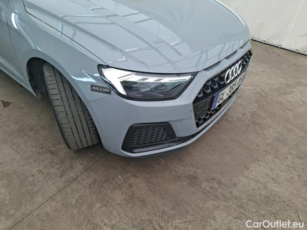  Audi  A1 Sportback AUDI  / 2018 / 5P / Berline 1.0 TFSI 110 S tronic 7 Advanced 2(SL) #1