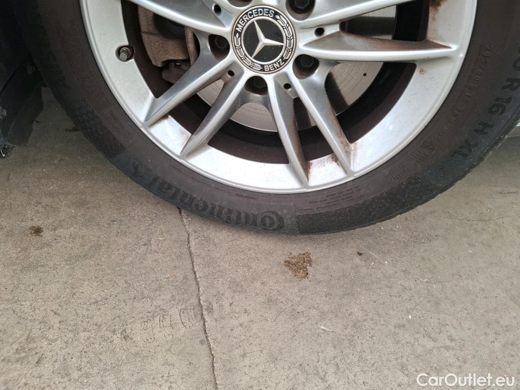  Mercedes  A-Klasse MERCEDES-BENZ Classe A 5p Berline A 200 Business Line 7G-DCT #21