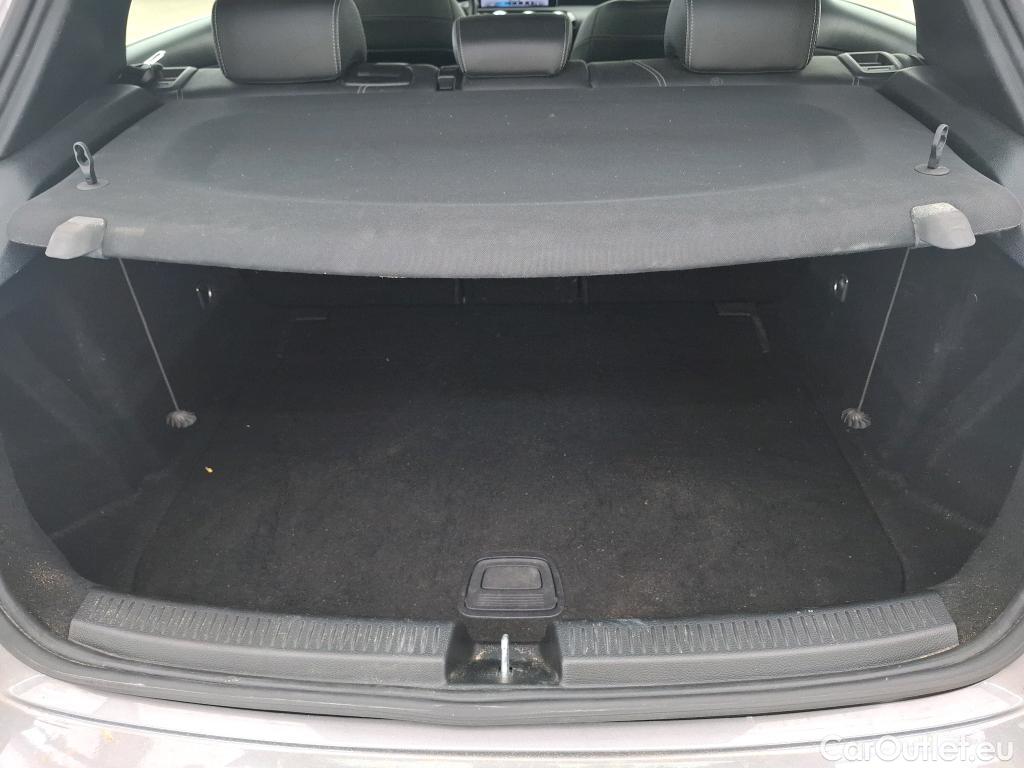  Mercedes  A-Klasse MERCEDES-BENZ Classe A 5p Berline A 200 Business Line 7G-DCT #16