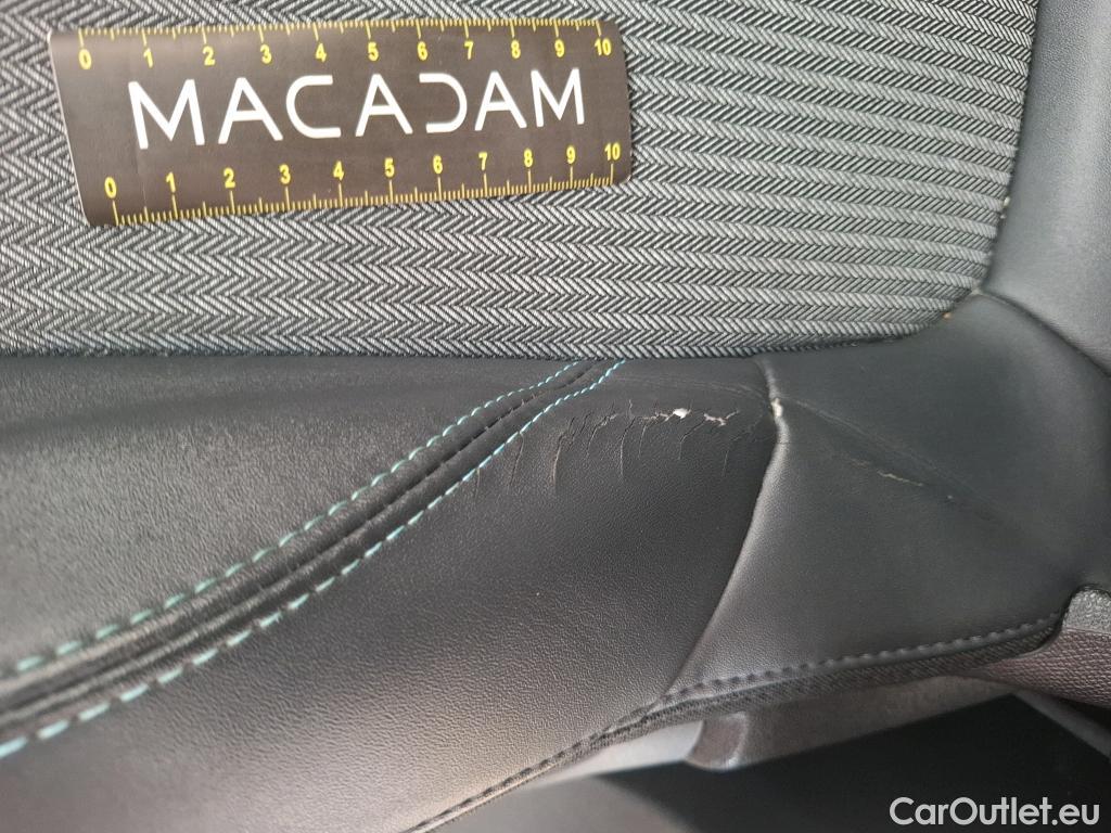  Peugeot  3008  Allure Pack 1.2 PureTech 130CV BVA8 E6d #6