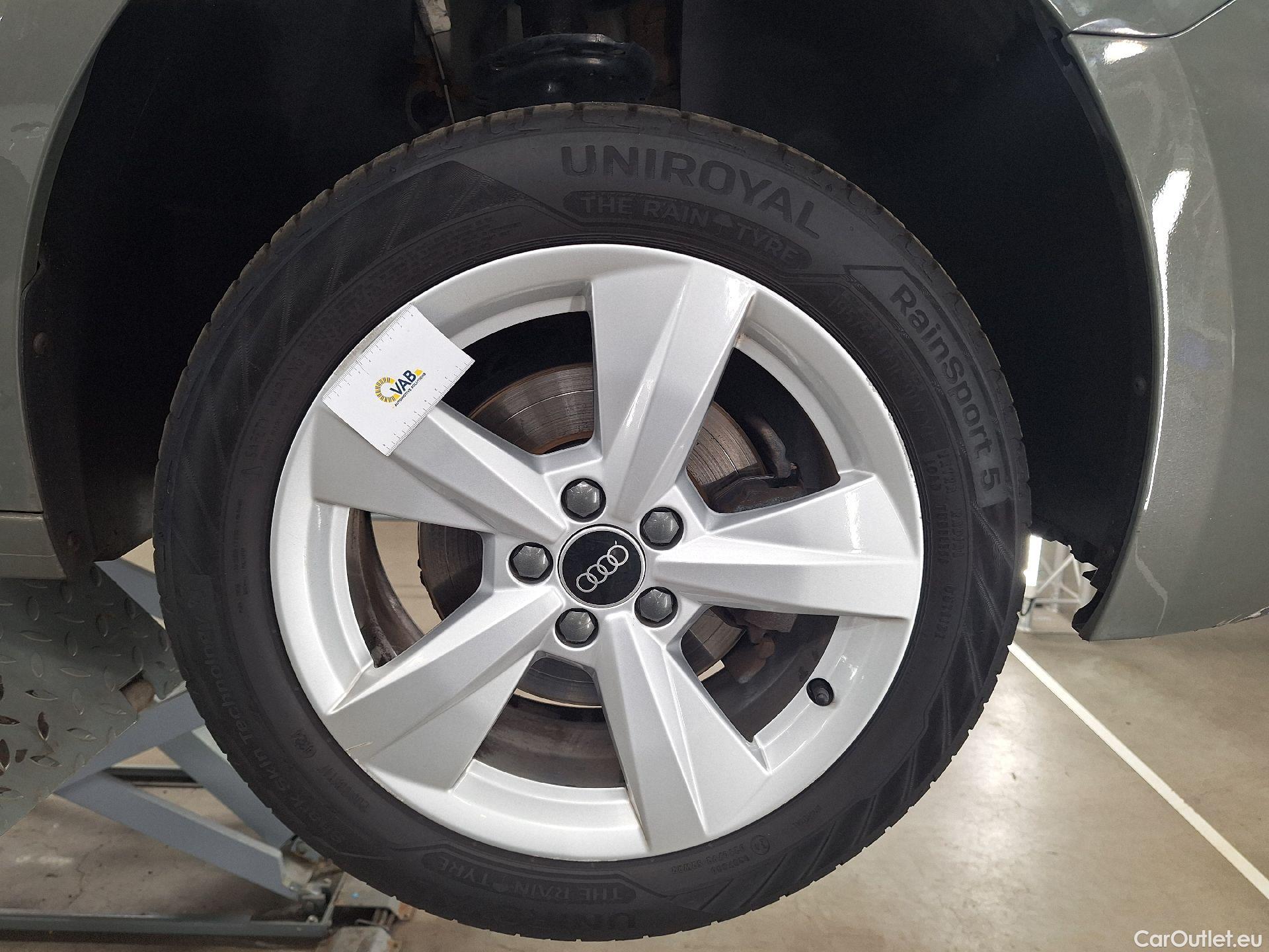  Audi  A1 Sportback Audi, A1 SB '18, Audi  1.0 30 TFSI 81kW S Line 5d #44