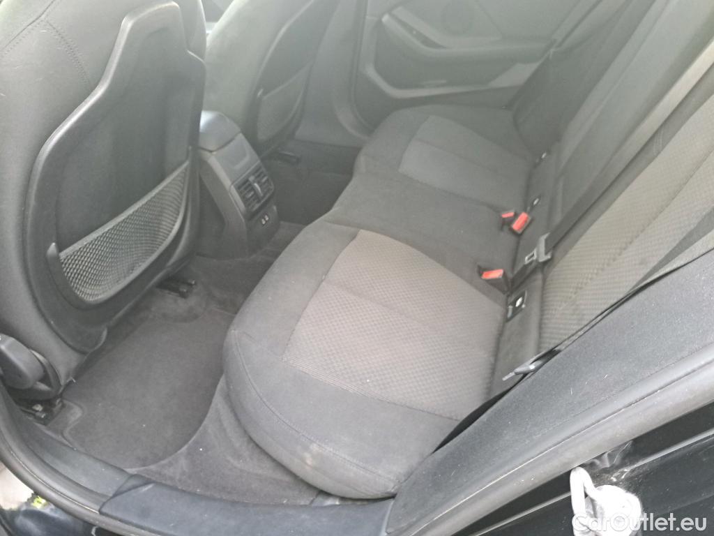  Bmw  Serie 1 BMW  / 2019 / 5P / berlina con portón 116d Corporate Auto. #18