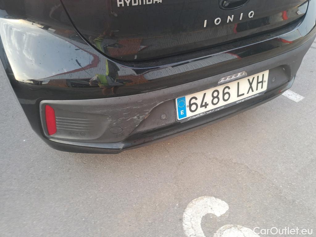  Hyundai   Ioniq HYUNDAI / 2019 / 5P / berlina con portón 1.6 GDI PHEV Klass DCT #21