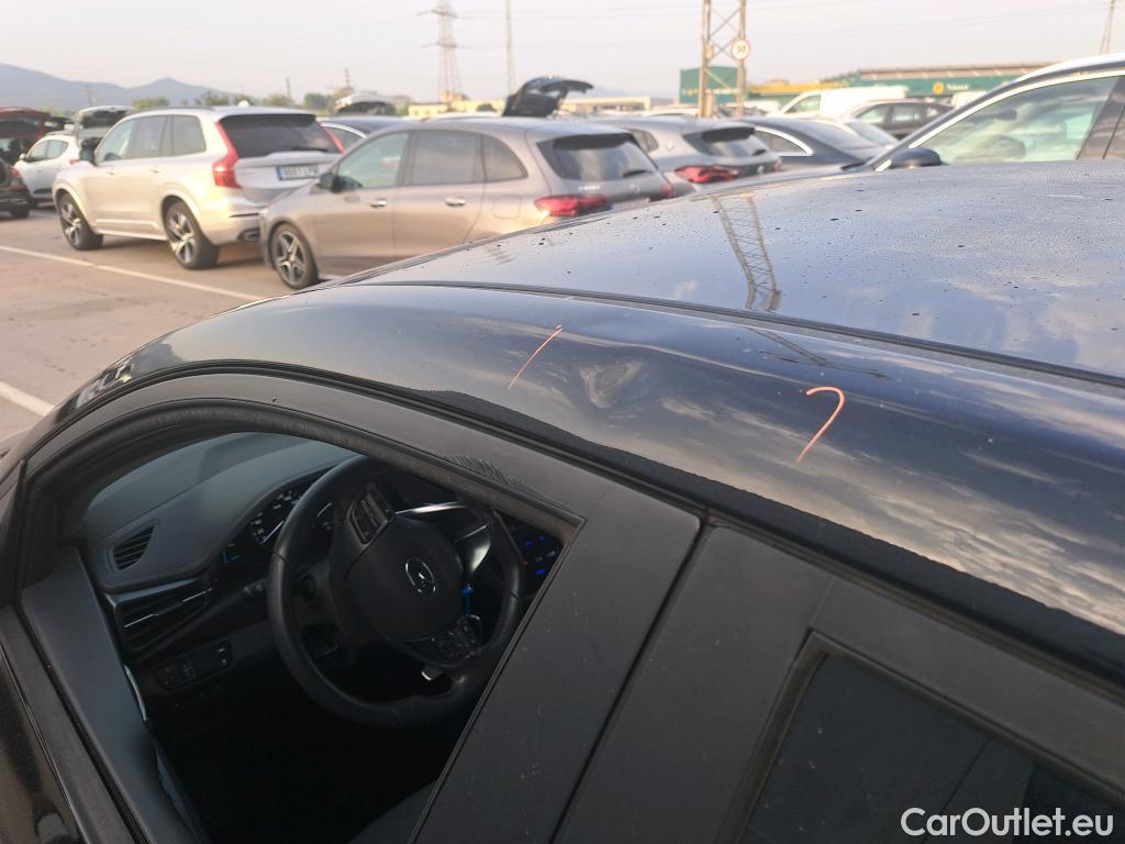  Hyundai   Ioniq HYUNDAI / 2019 / 5P / berlina con portón 1.6 GDI PHEV Klass DCT #10