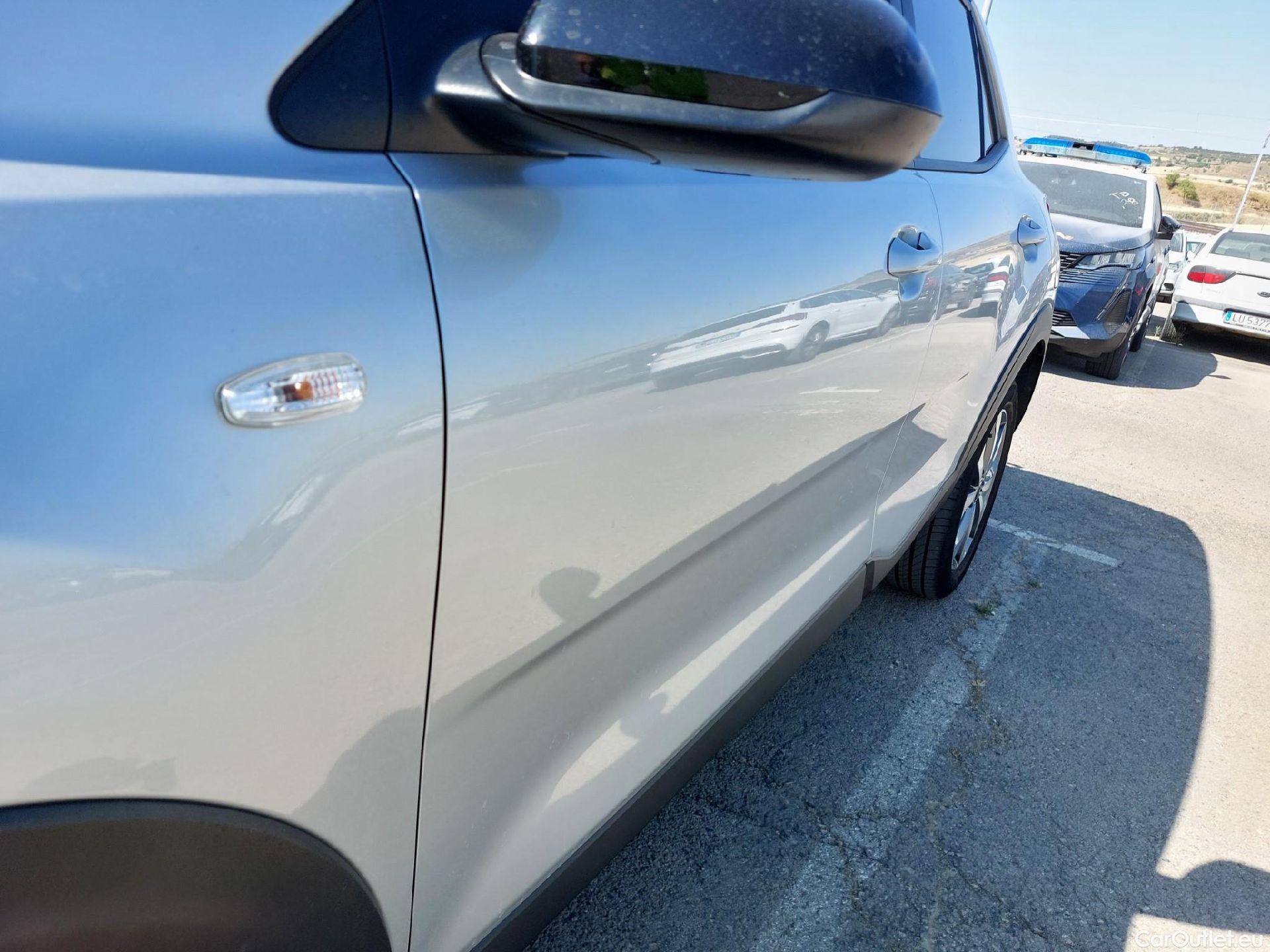  KIA  STONIC KIA  / 2017 / 5P / todoterreno 1.0 T-GDi 74kW (100CV) MHEV iMT Concept #8