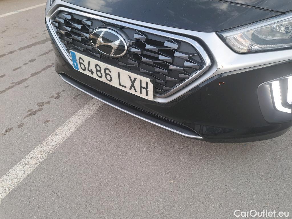  Hyundai   Ioniq HYUNDAI / 2019 / 5P / berlina con portón 1.6 GDI PHEV Klass DCT #29