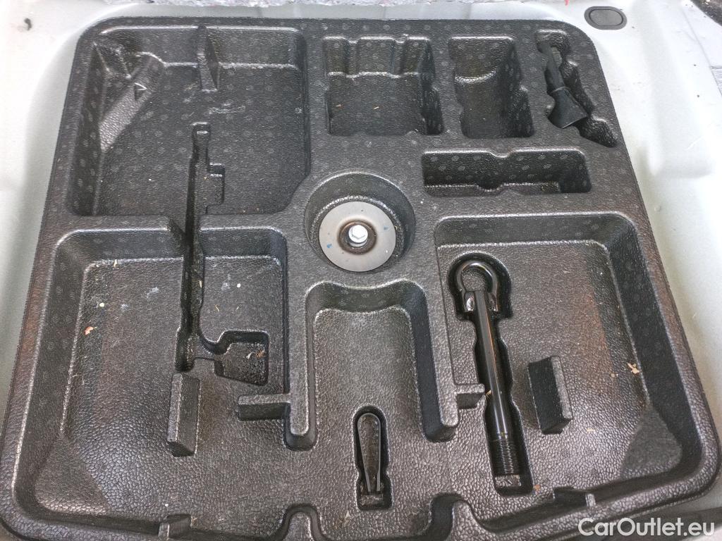  Nissan  Qashqai NISSAN  / 2021 / 5P / todoterreno DIG-T 103kW (140CV) mHEV 4x2 Acenta #8