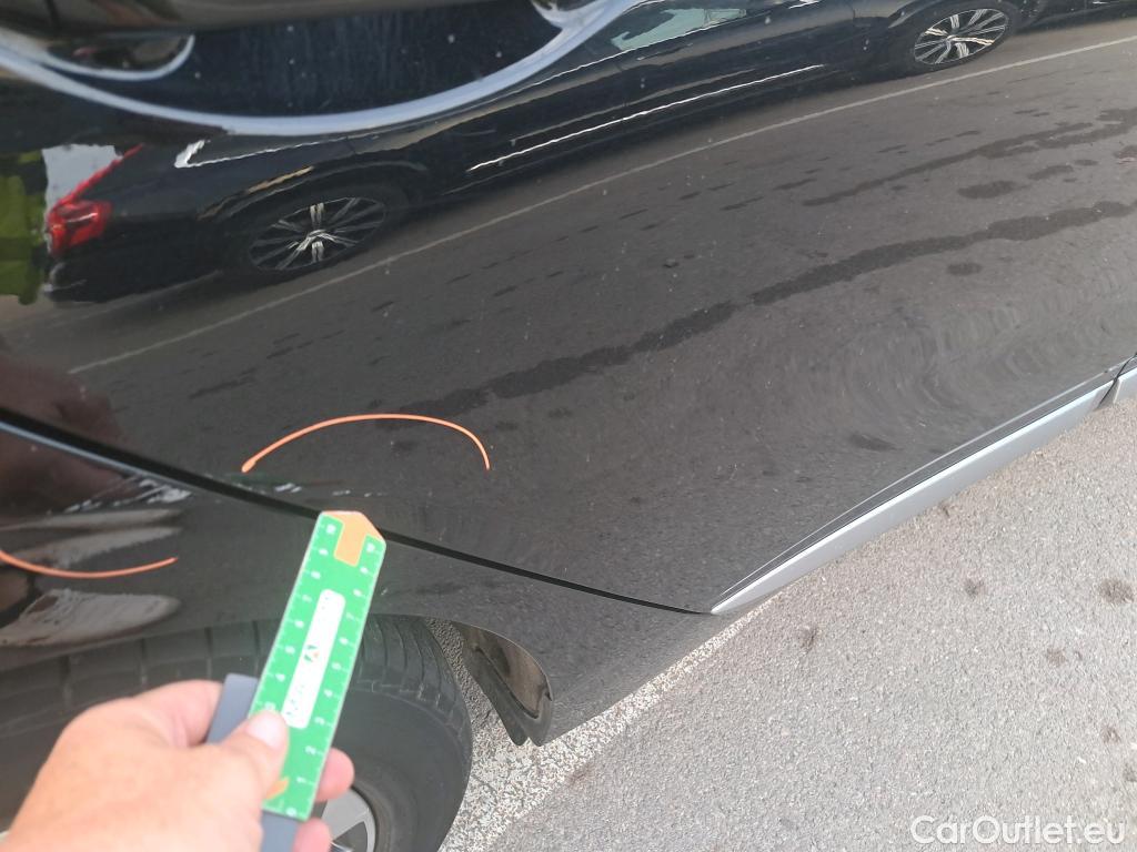  Hyundai   Ioniq HYUNDAI / 2019 / 5P / berlina con portón 1.6 GDI PHEV Klass DCT #7