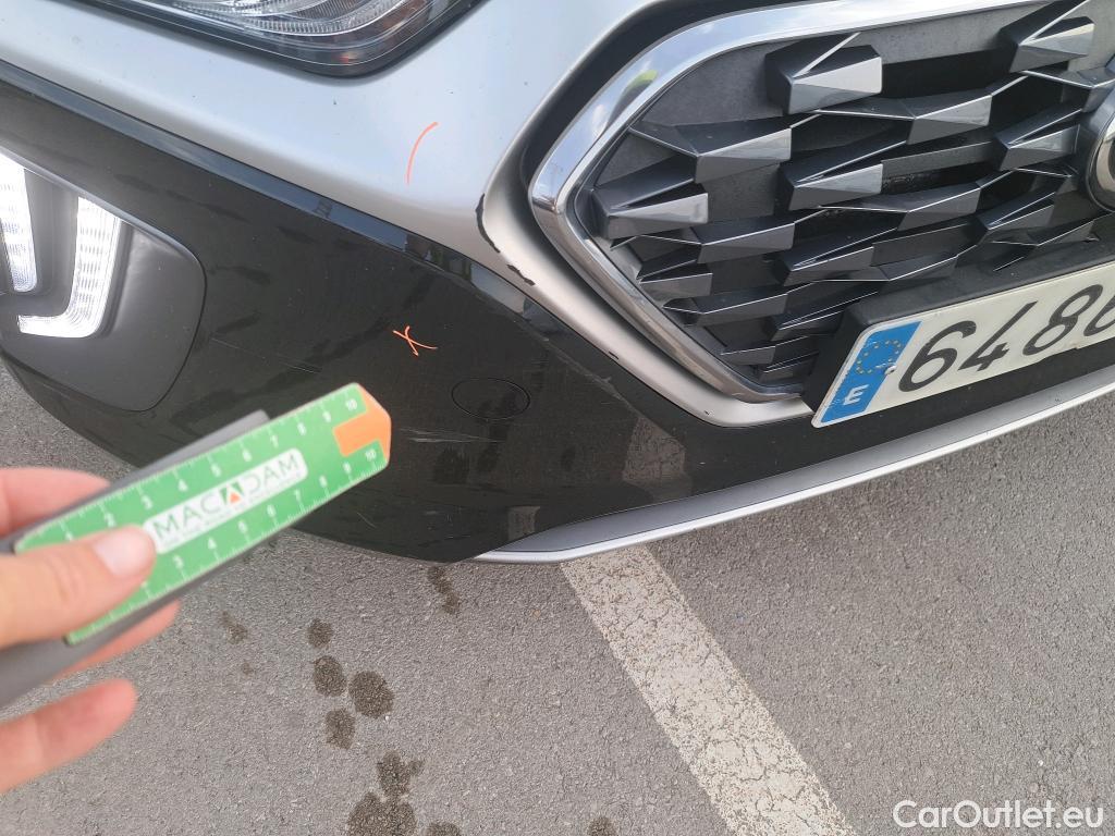  Hyundai   Ioniq HYUNDAI / 2019 / 5P / berlina con portón 1.6 GDI PHEV Klass DCT #16
