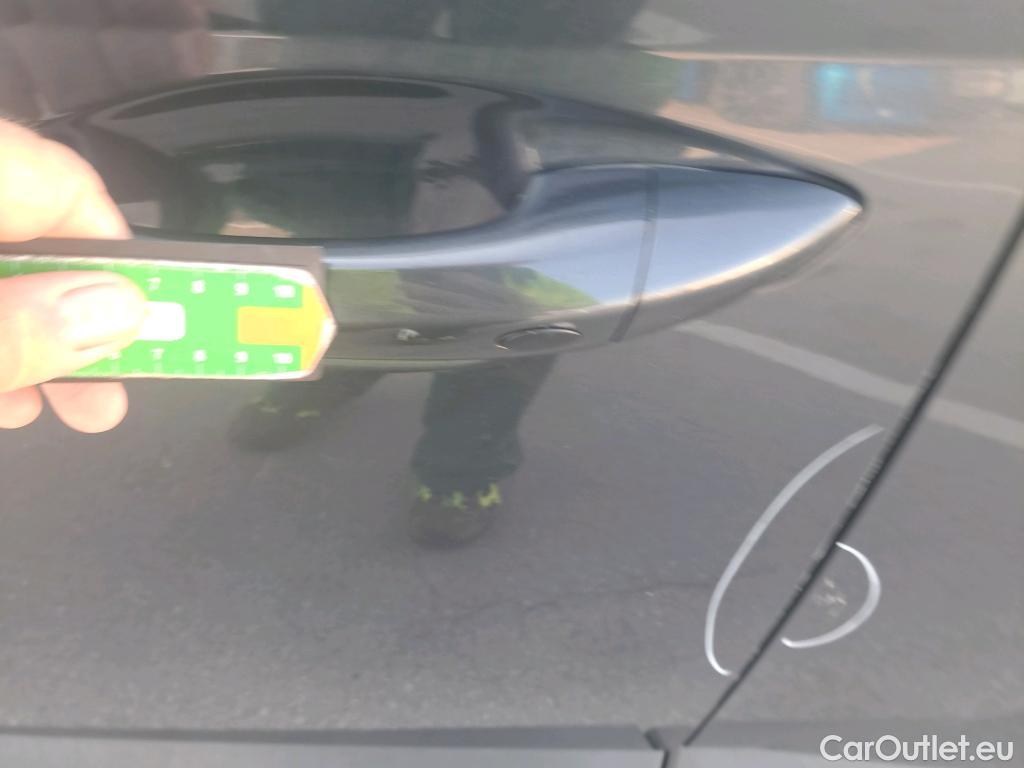  Hyundai  Tucson HYUNDAI  / 2020 / 5P / todoterreno 1.6 TGDI 169kW HEV Tecno Auto 2C #37