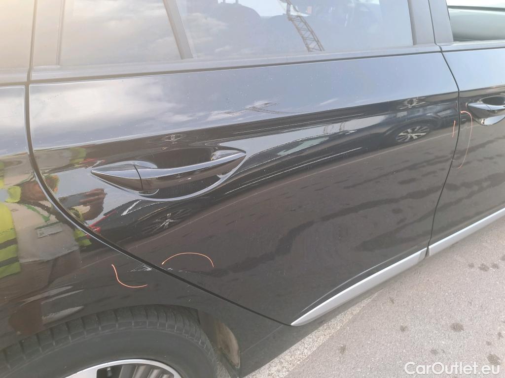  Hyundai   Ioniq HYUNDAI / 2019 / 5P / berlina con portón 1.6 GDI PHEV Klass DCT #25