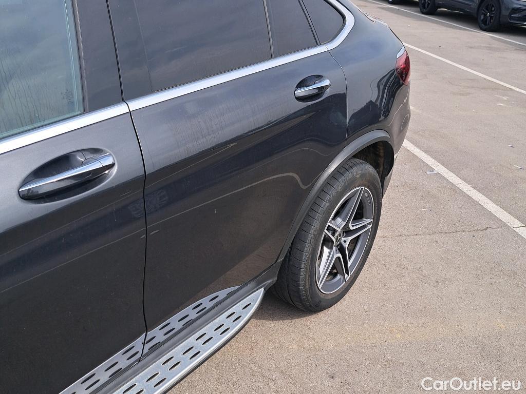  Mercedes  G-Klasee MERCEDES-BENZ GLC Coupé / 2019 / 5P / coupé GLC 300 de 4MATIC #13