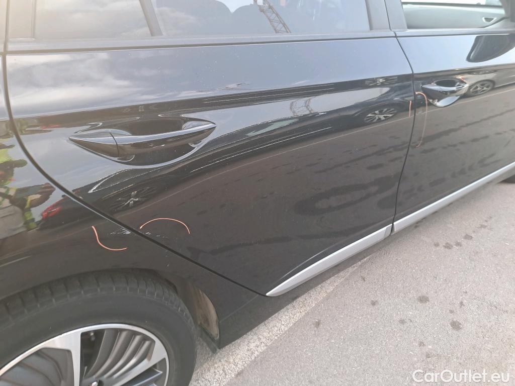  Hyundai   Ioniq HYUNDAI / 2019 / 5P / berlina con portón 1.6 GDI PHEV Klass DCT #6