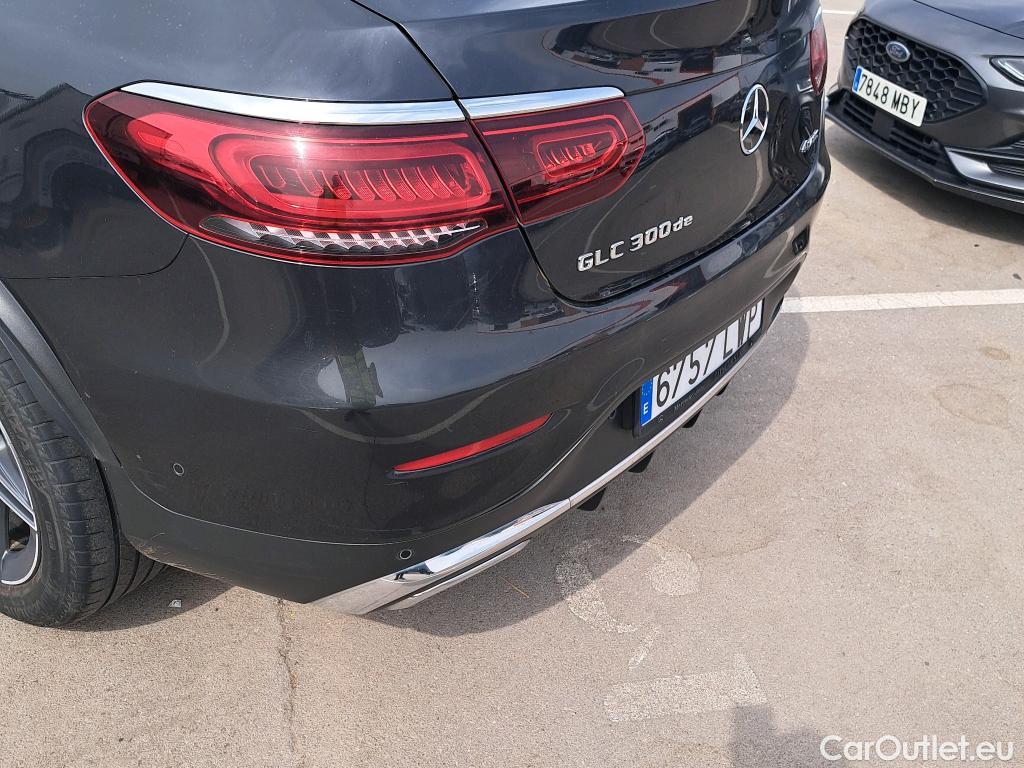  Mercedes  G-Klasee MERCEDES-BENZ GLC Coupé / 2019 / 5P / coupé GLC 300 de 4MATIC #11