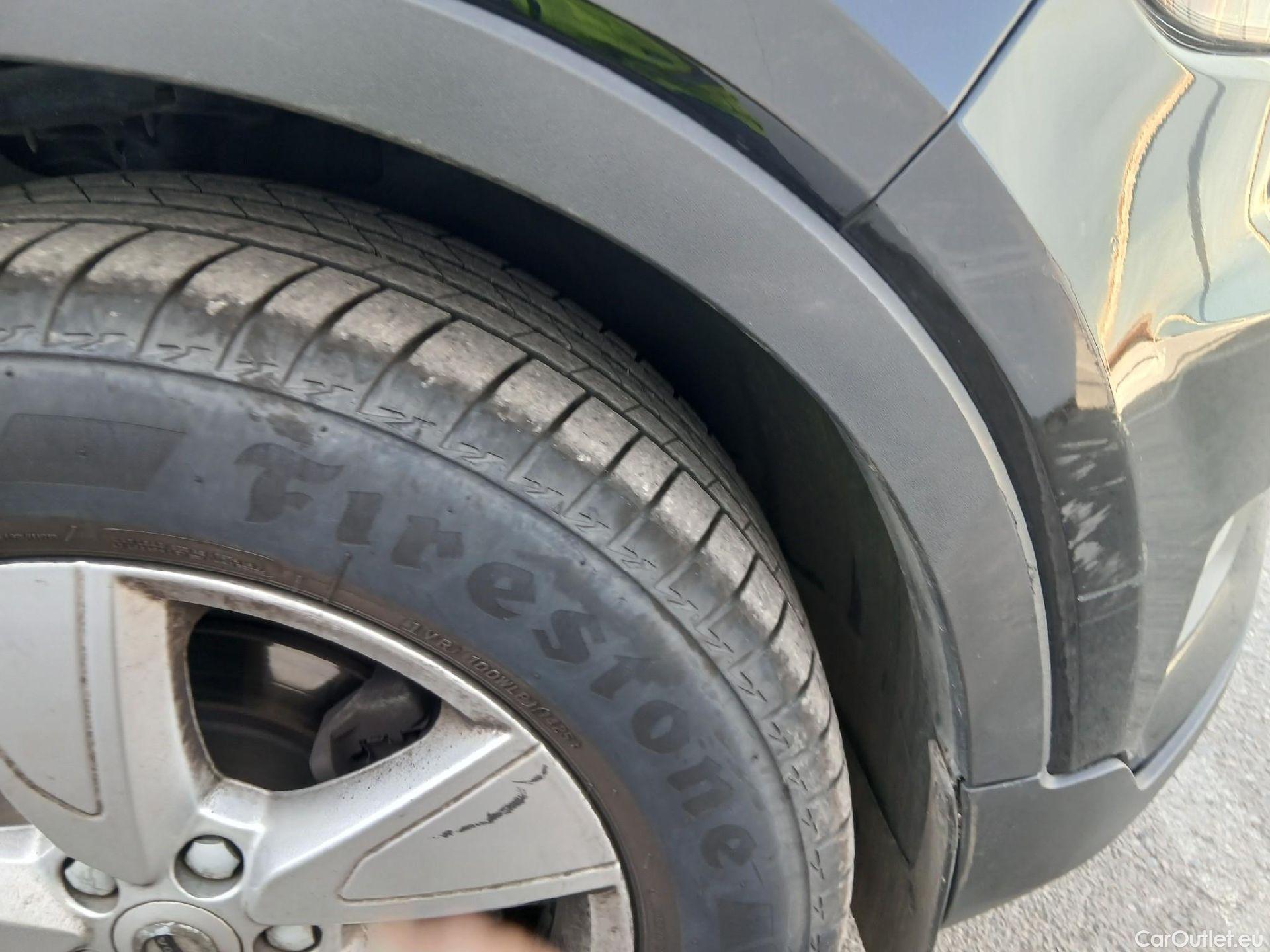  Volvo  XC 40 VOLVO XC40 / 2017 / 5P / todoterreno 1.5 T2 Momentum Core #26