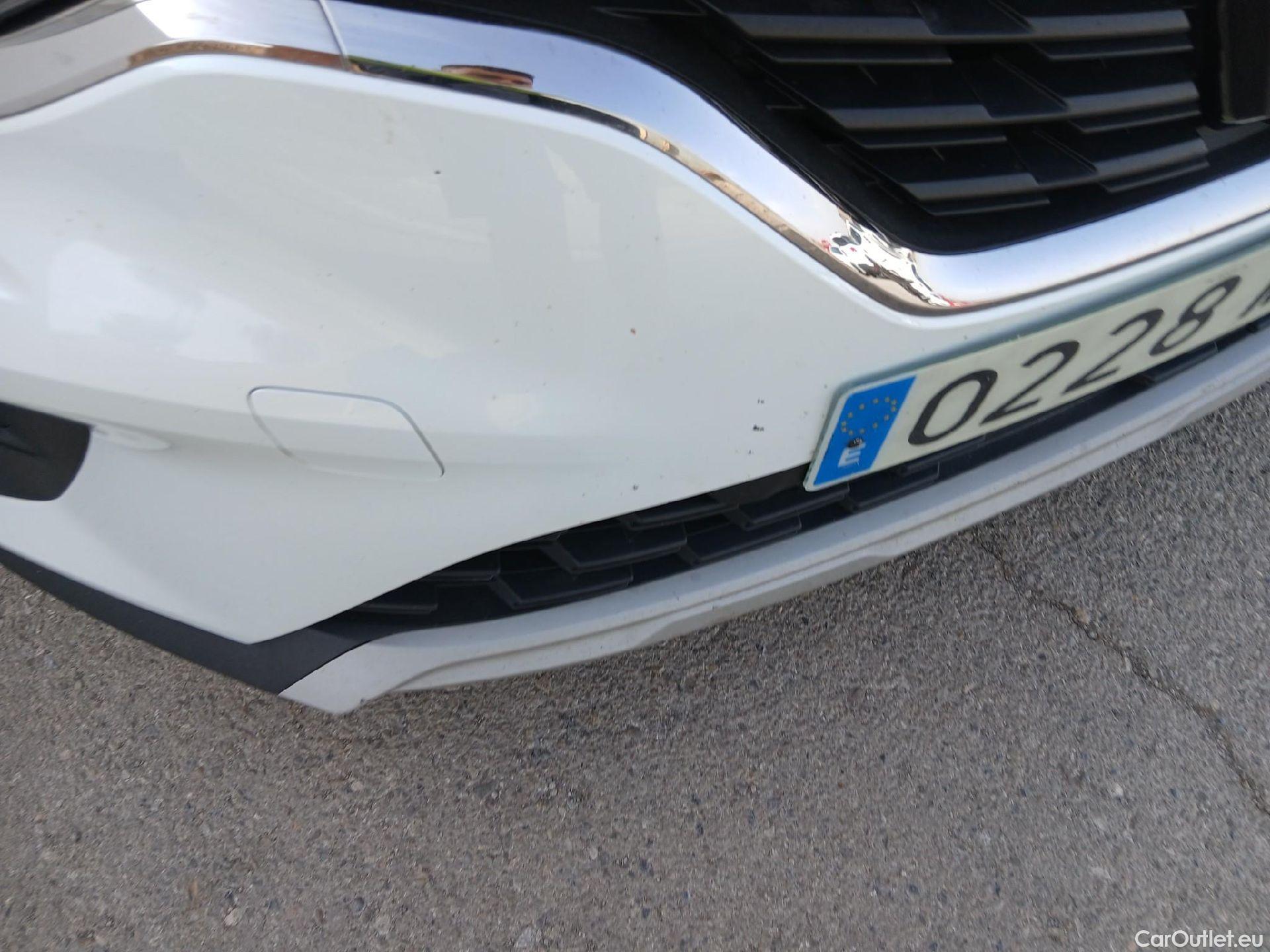  Renault  Captur RENAULT  / 2020 / 5P / todoterreno equilibre TCe 74 kW (100CV) GLP #2