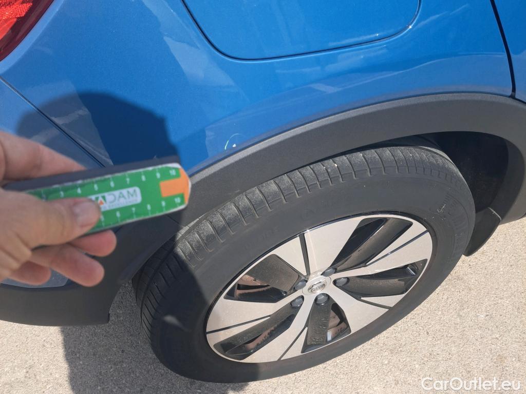  Volvo  XC 40 VOLVO XC40 / 2021 / 5P / todoterreno 1.5 T4 Recharge PHEV Core Auto #36