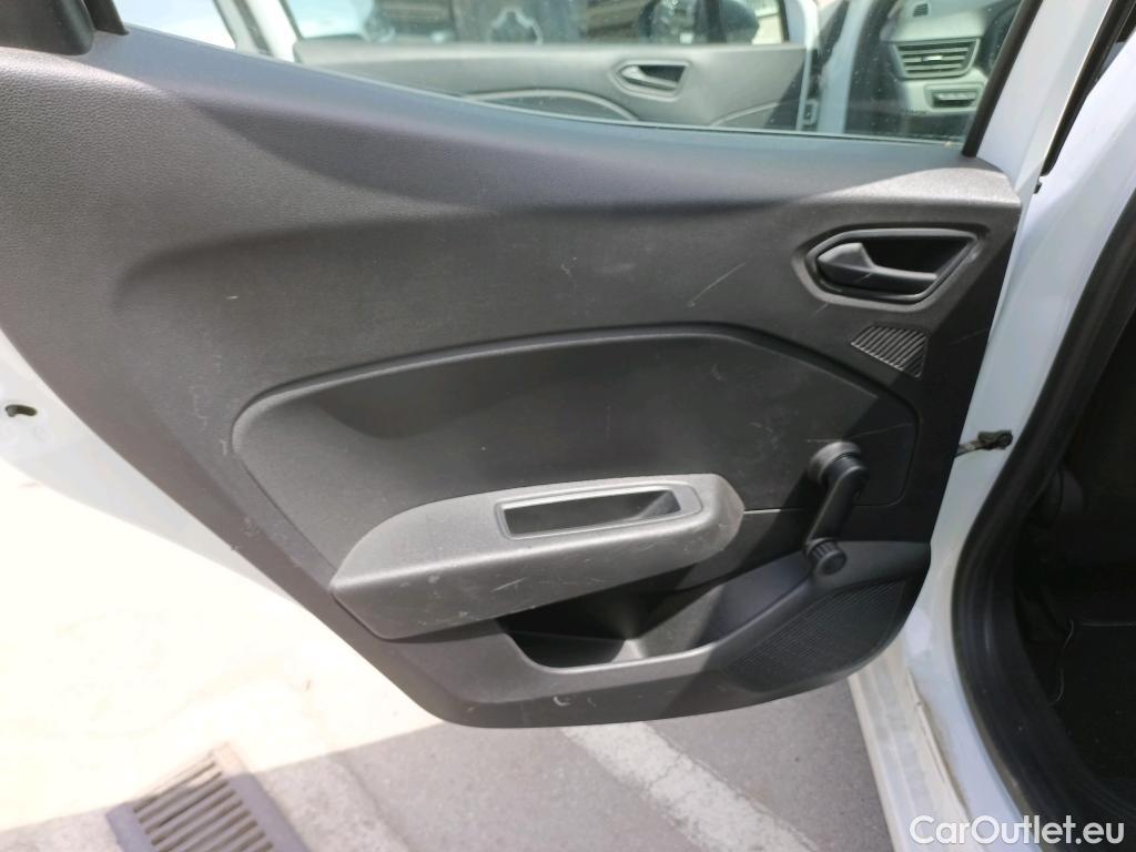  Renault  Clio RENAULT  / 2019 / 5P / berlina con portón Business TCe 67 kW (90CV) #21