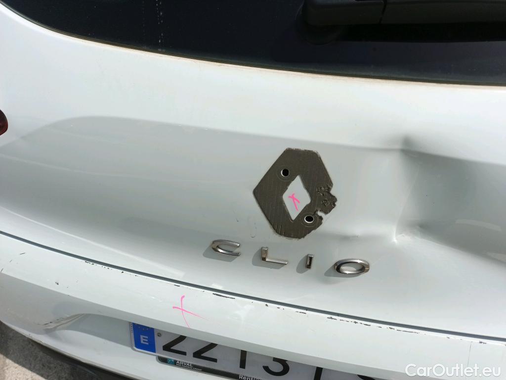  Renault  Clio RENAULT  / 2019 / 5P / berlina con portón Business TCe 67 kW (90CV) #28
