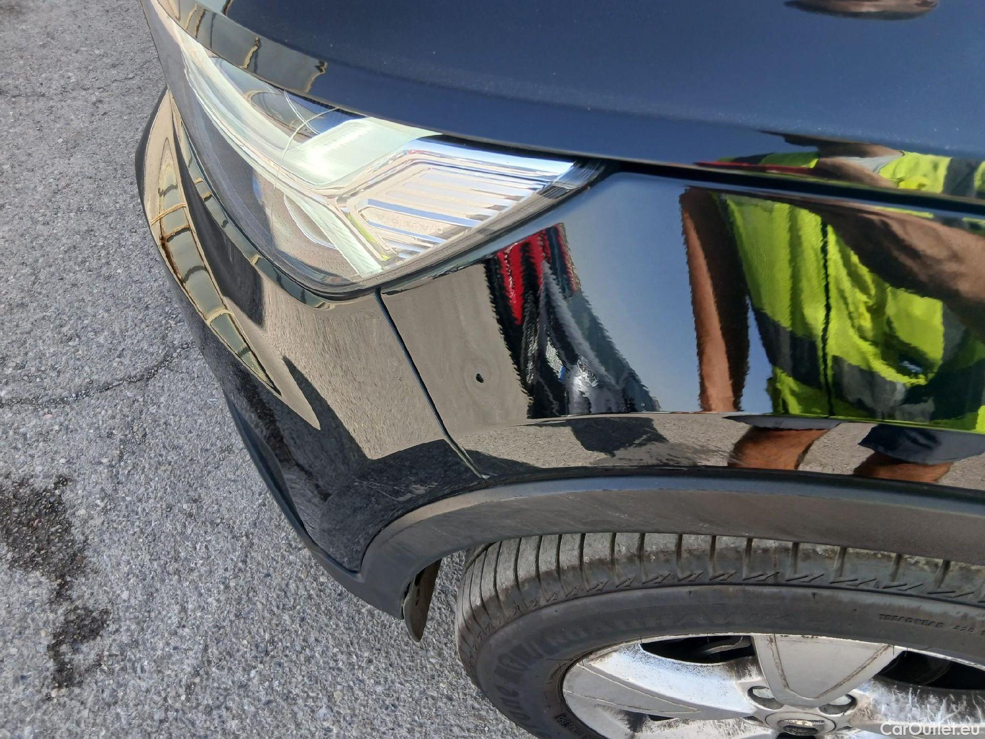  Volvo  XC 40 VOLVO XC40 / 2017 / 5P / todoterreno 1.5 T2 Momentum Core #5
