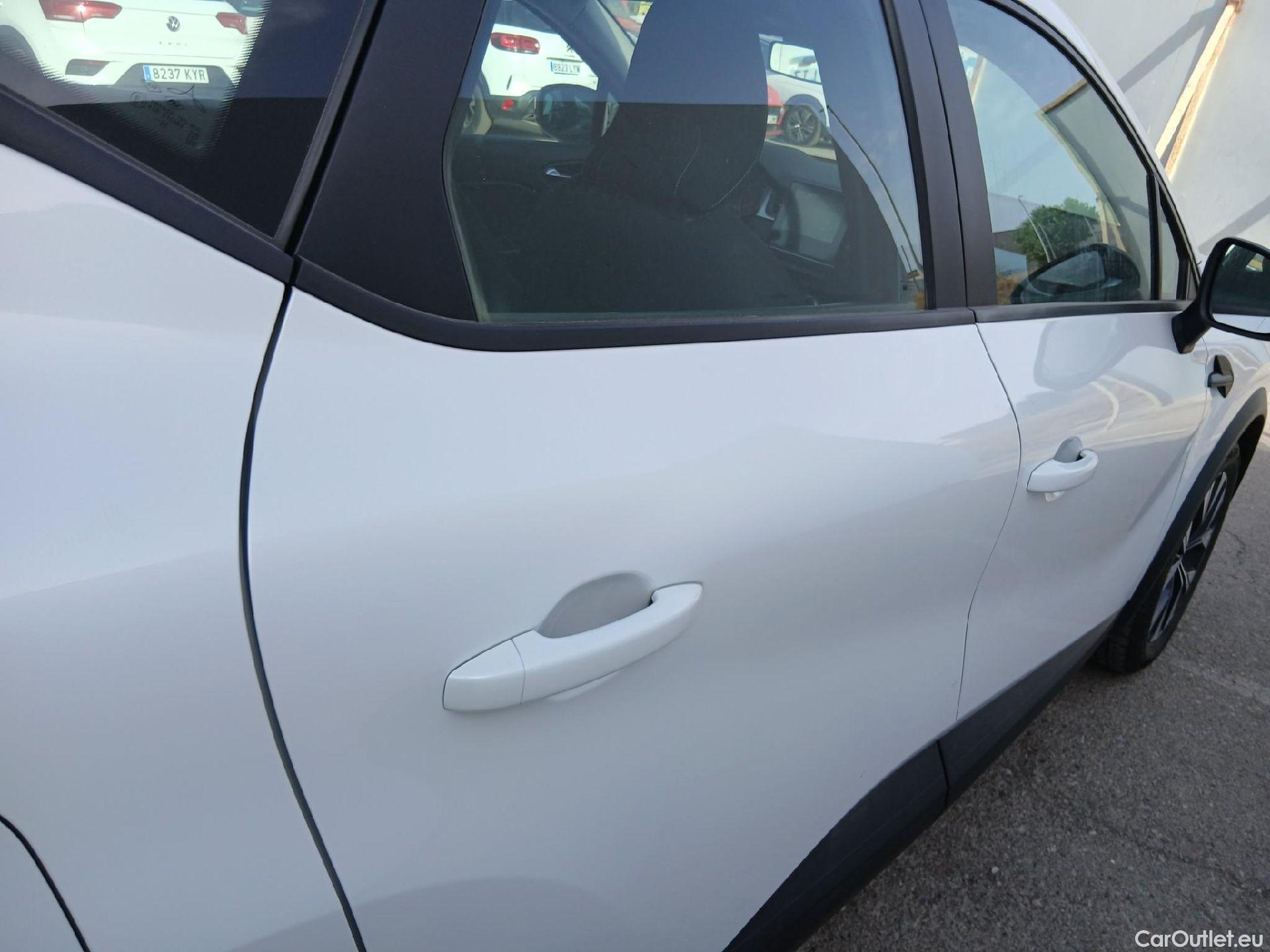 Renault  Captur RENAULT  / 2020 / 5P / todoterreno equilibre TCe 74 kW (100CV) GLP #25