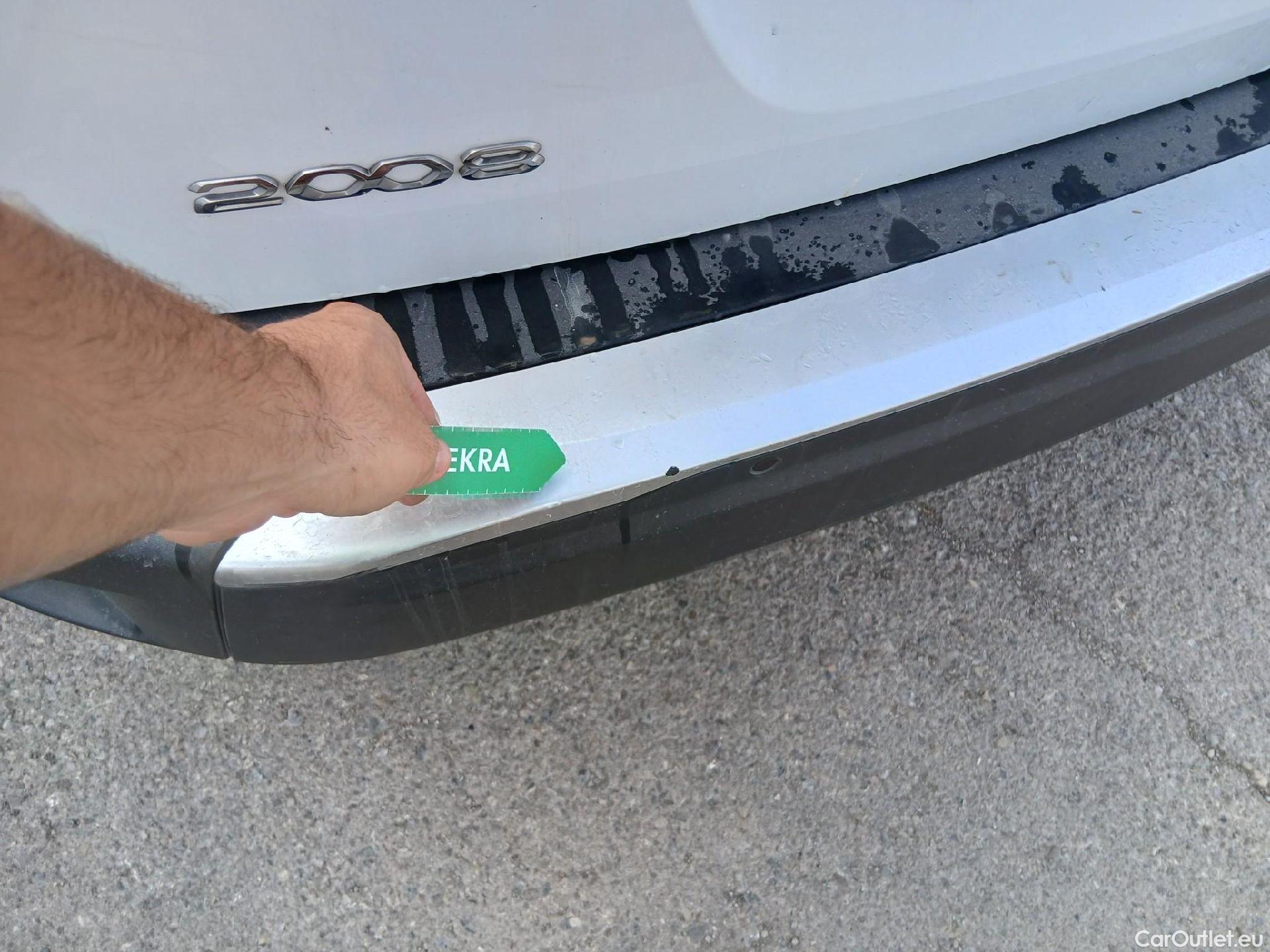  Peugeot  2008 PEUGEOT  / 2019 / 5P / todoterreno Active Puretech 100 S&S BVM6 #10