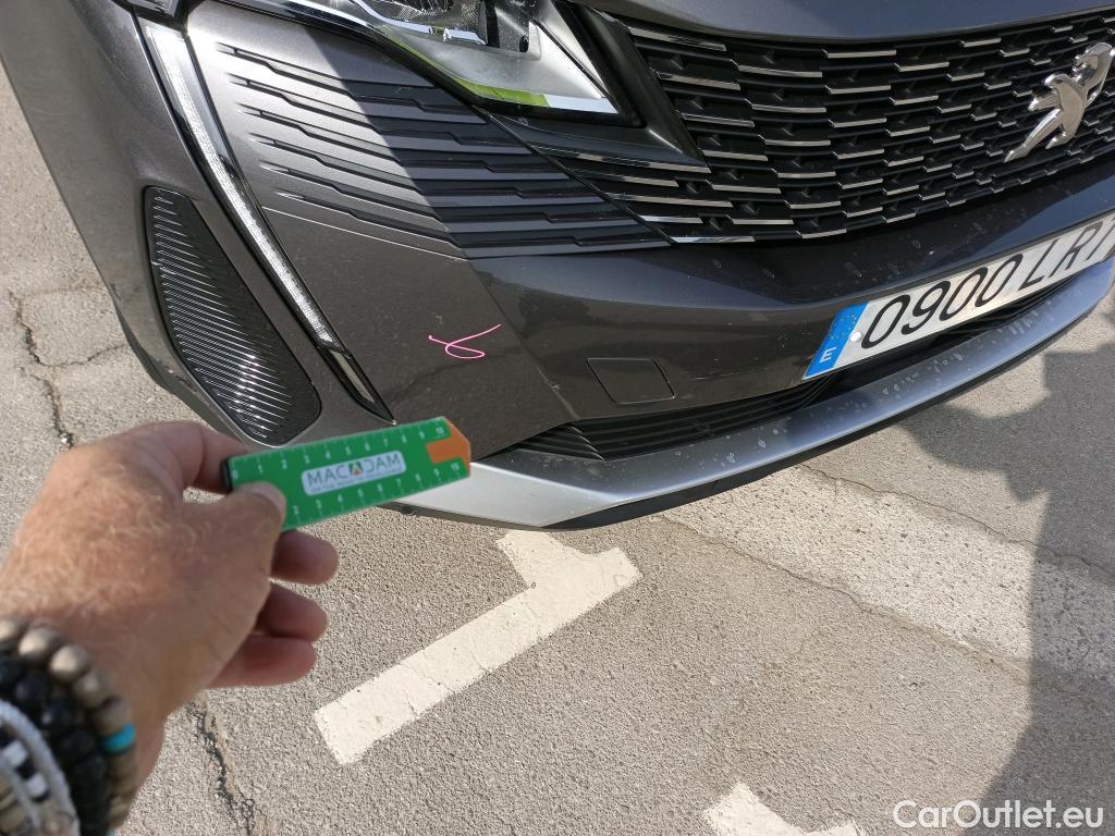 Peugeot  3008 PEUGEOT  Hybrid / 2020 / 5P / todoterreno 225 e-EAT8 Allure Pack #17
