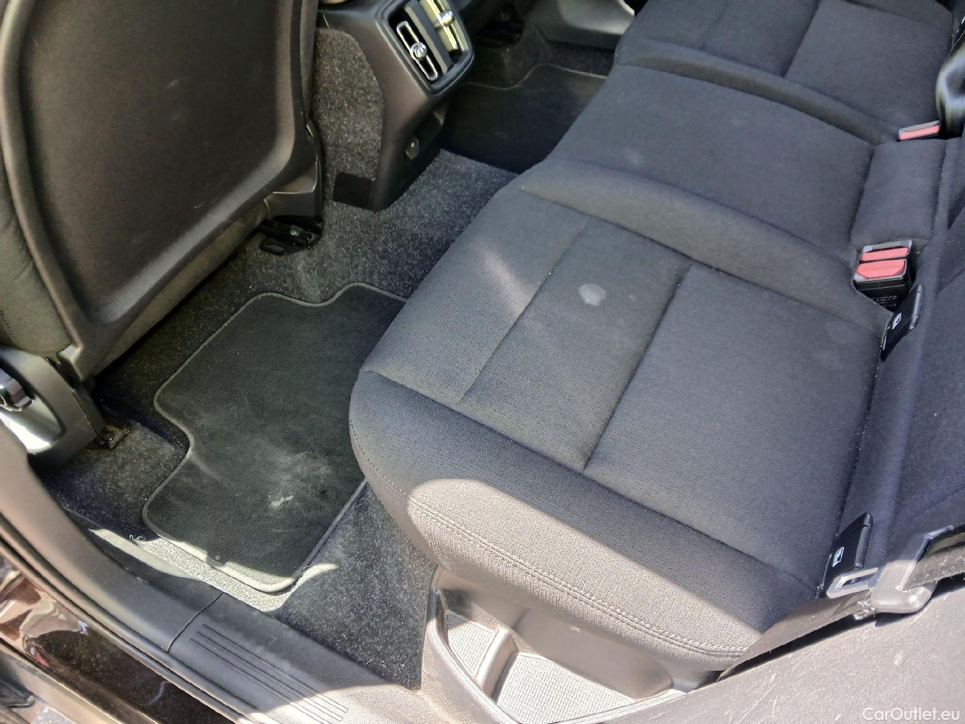  Volvo  XC 40 VOLVO XC40 / 2017 / 5P / todoterreno 1.5 T3 #25