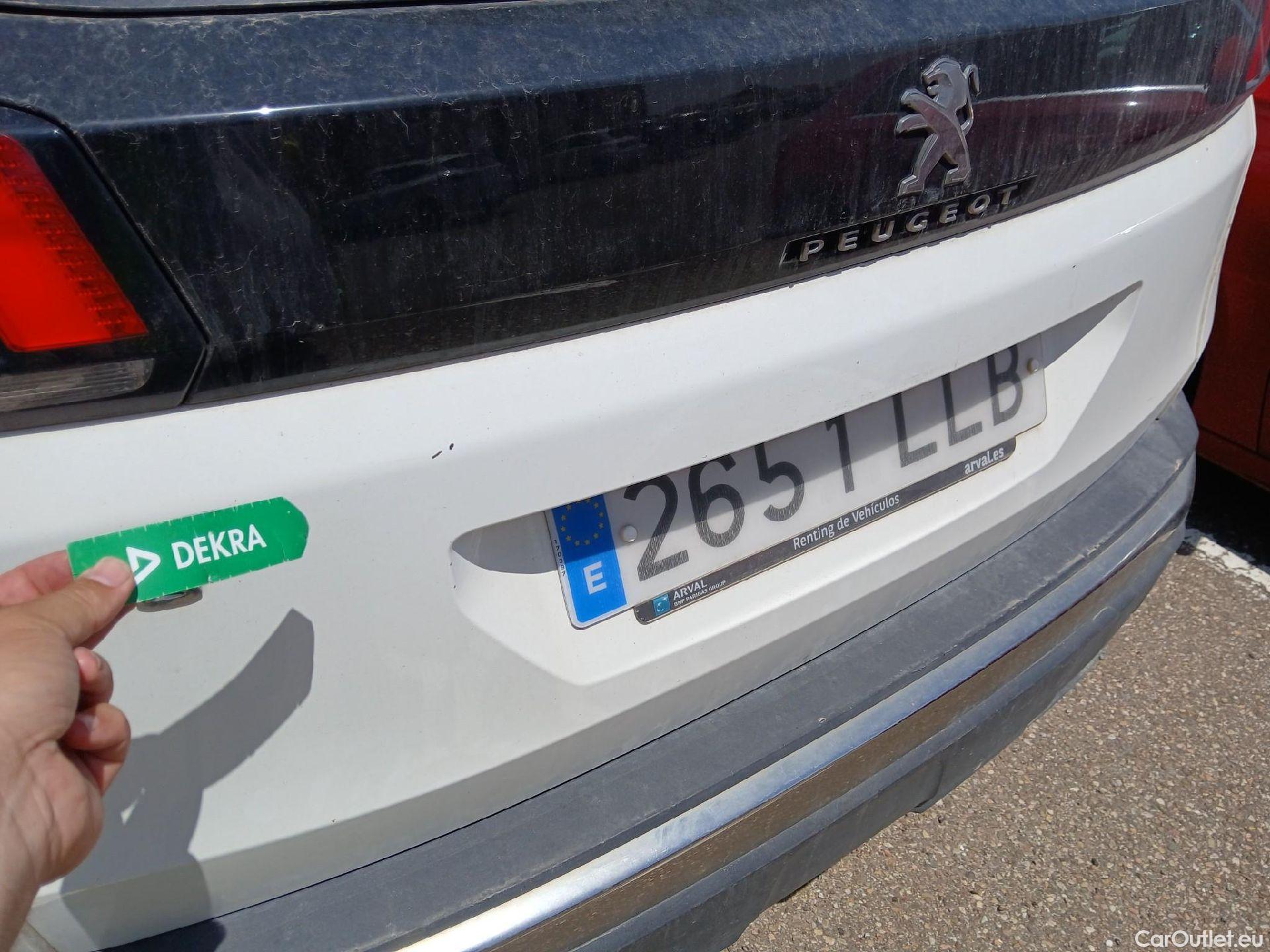  Peugeot  3008 PEUGEOT  / 2016 / 5P / todoterreno 1.5 BlueHDi 96kW (130CV) S&S Allure #10