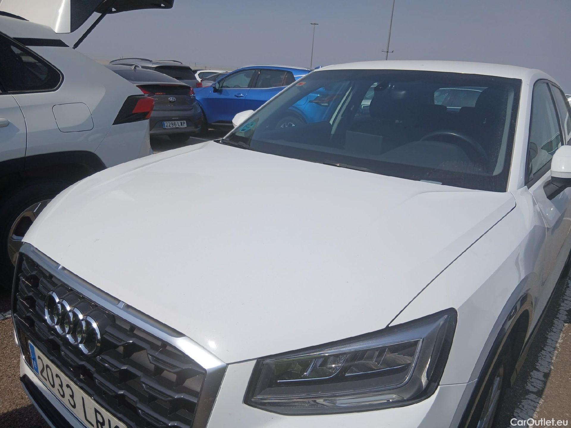  Audi  Q2 AUDI  / 2020 / 5P / todoterreno Advanced 30 TDI 85kW (116CV) #8