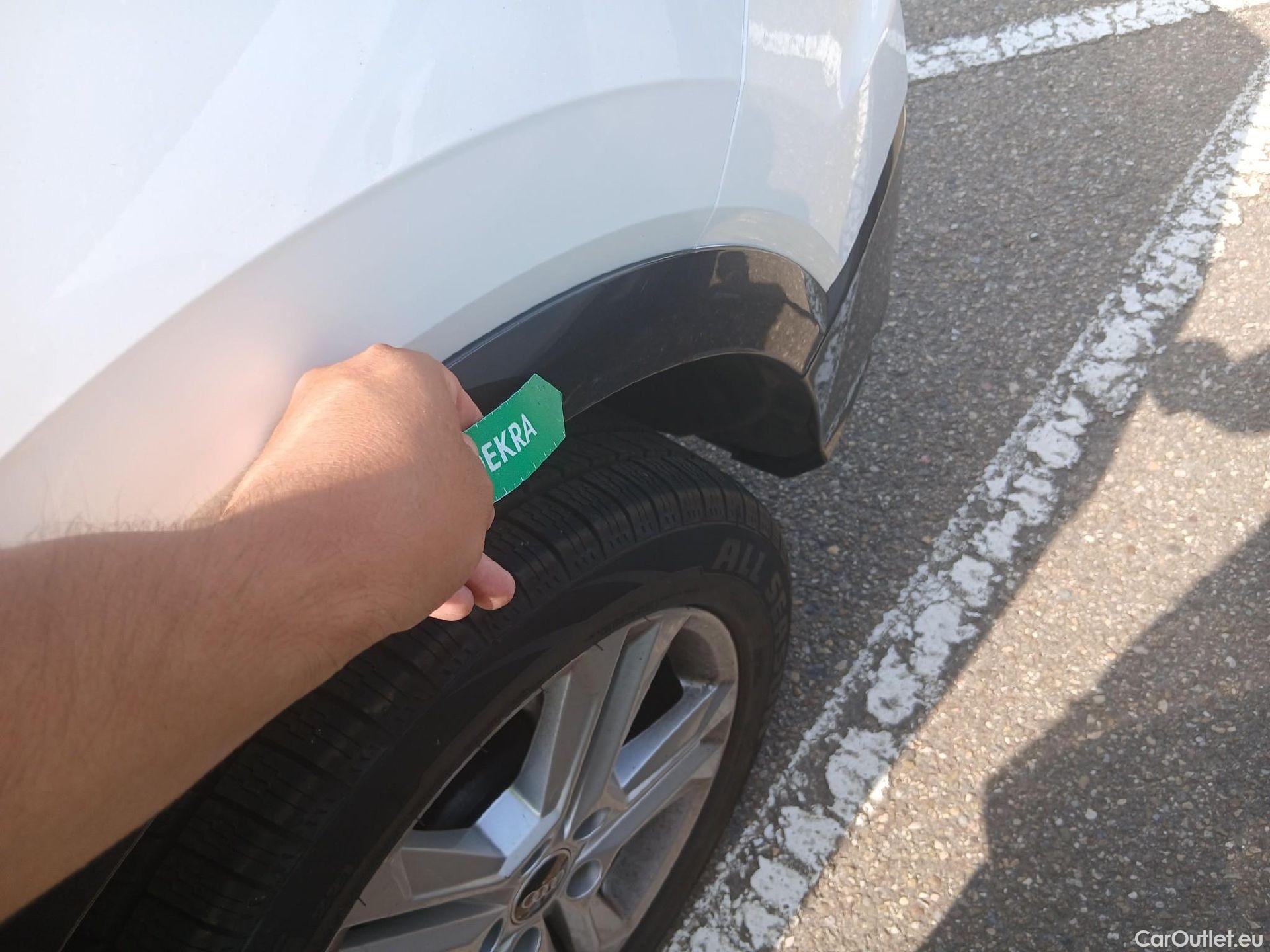  Audi  Q2 AUDI  / 2020 / 5P / todoterreno Advanced 30 TDI 85kW (116CV) #13