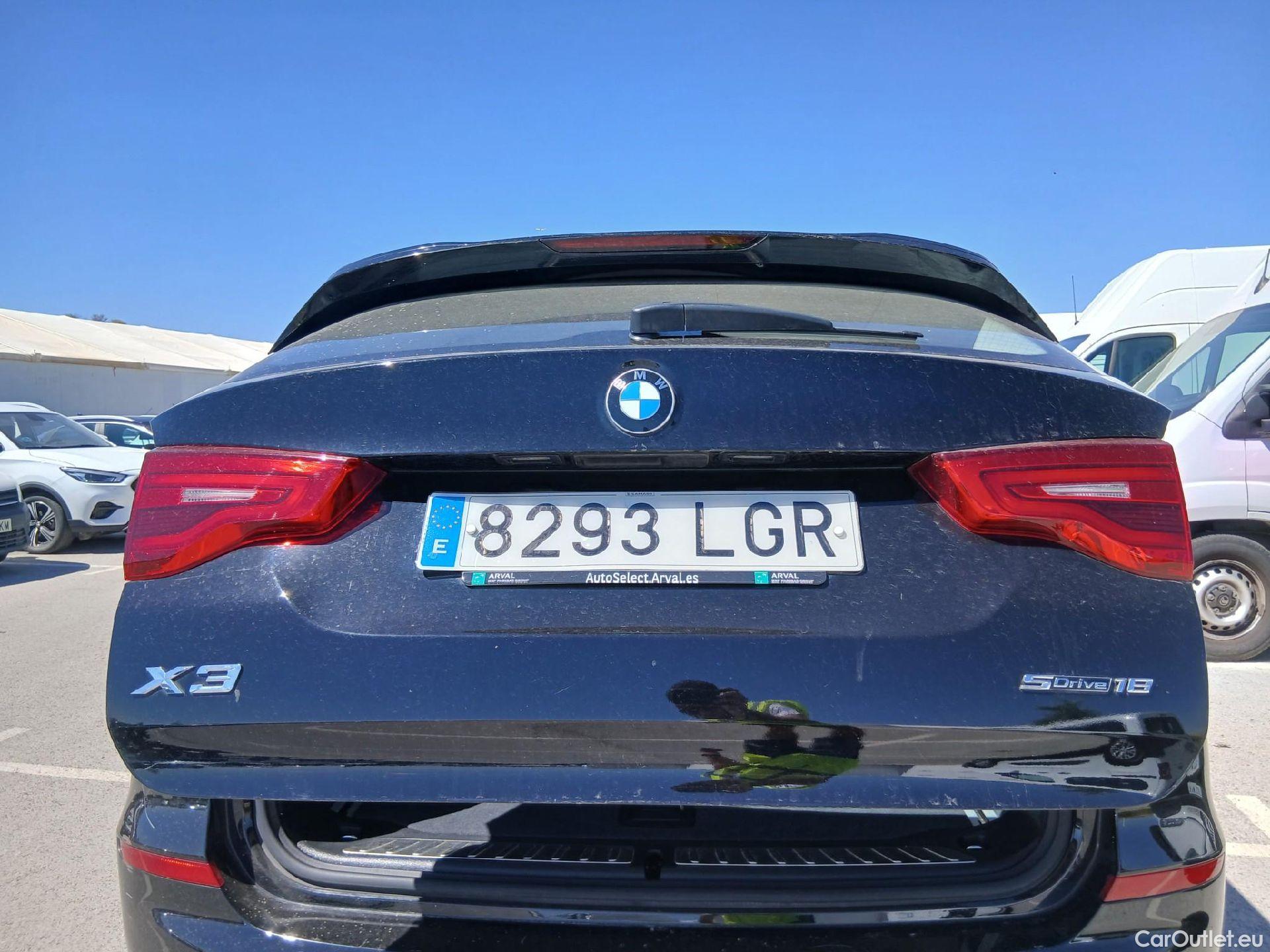  Bmw  X3 BMW  / 2017 / 5P / todoterreno sDrive18d #37