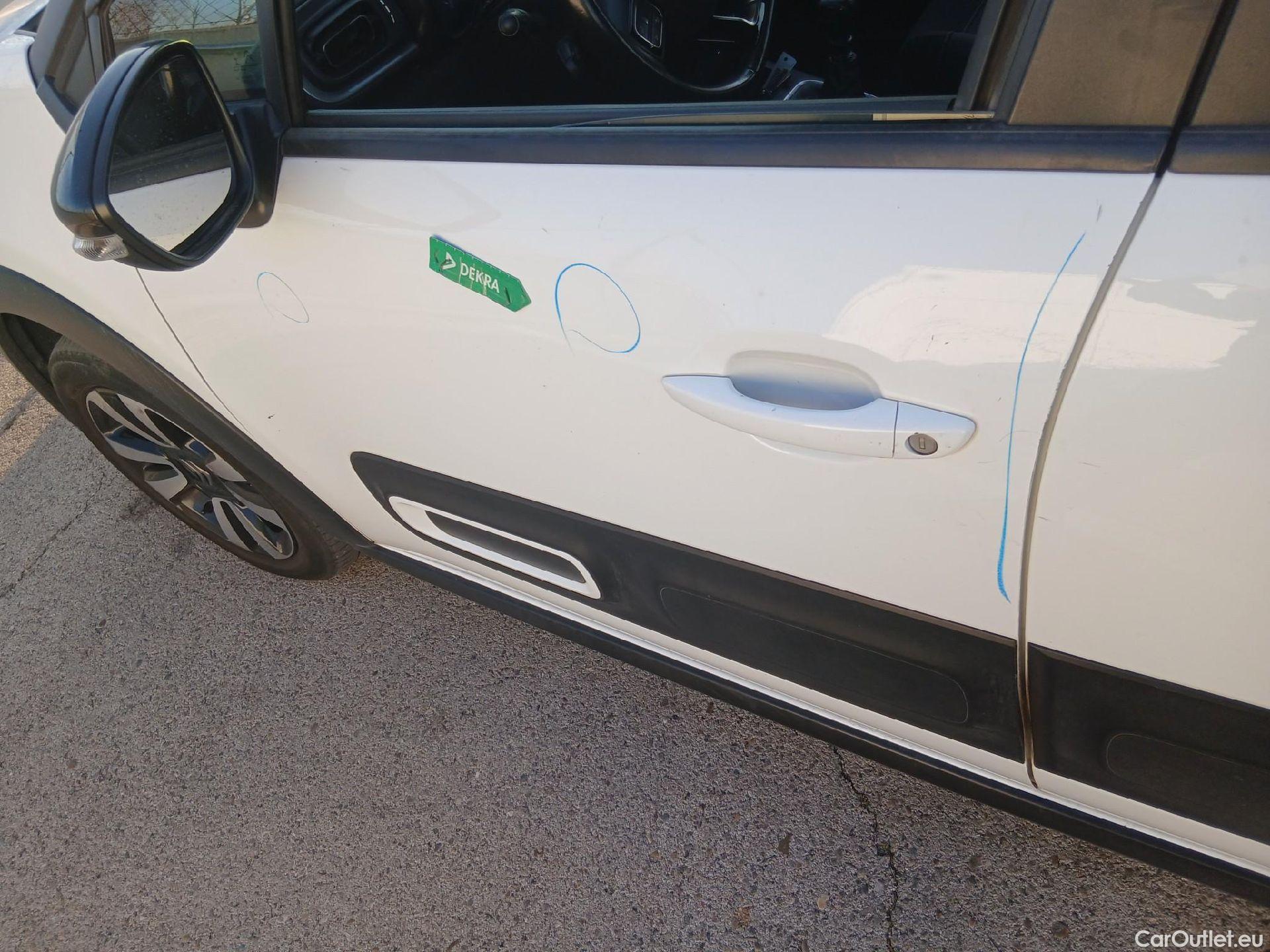 Citroen  C3 CITROEN  / 2020 / 5P / berlina con portón PureTech 81KW (110CV) S&S Feel Pack (AC2) #18