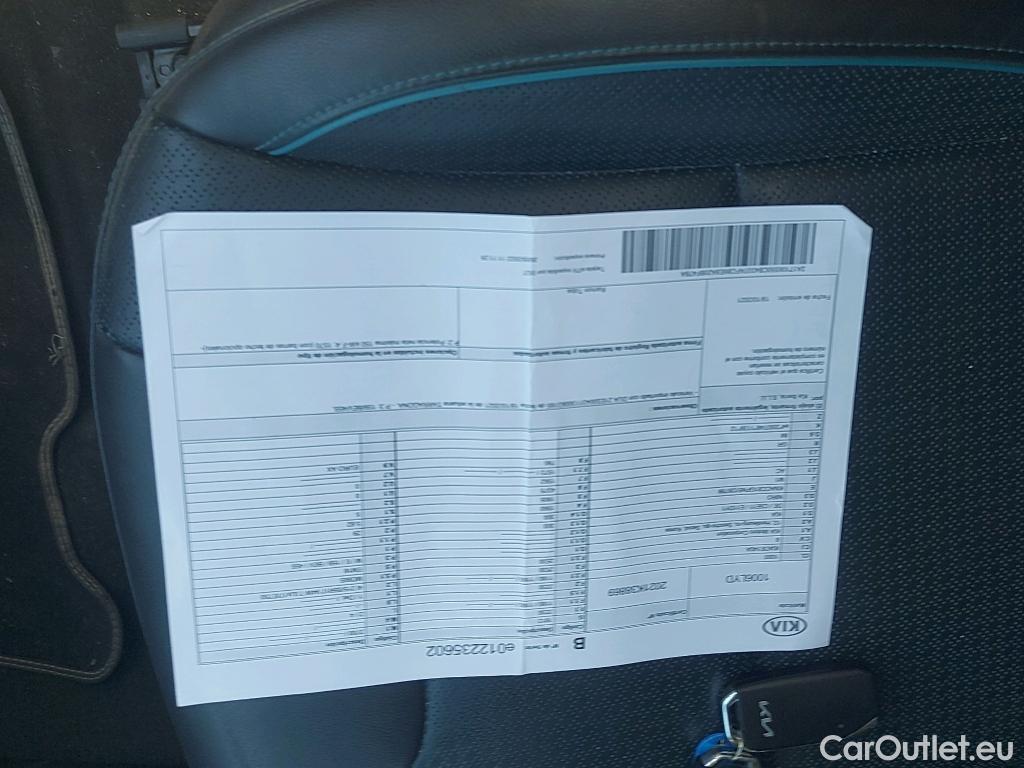  KIA  Niro KIA e- / 2016 / 5P / crossover e- 150kW Emotion (Long Range) #28
