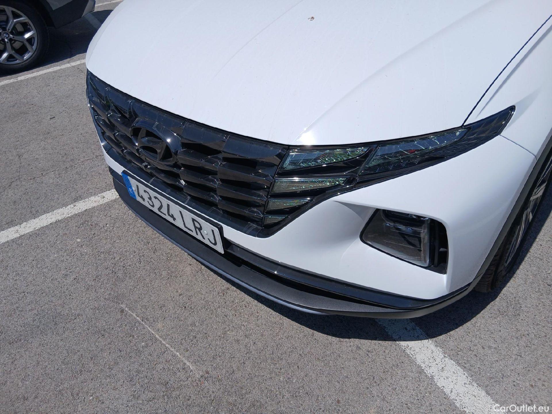  Hyundai  Tucson HYUNDAI  / 2020 / 5P / todoterreno 1.6 TGDI 169kW (230CV) HEV Maxx Auto #3