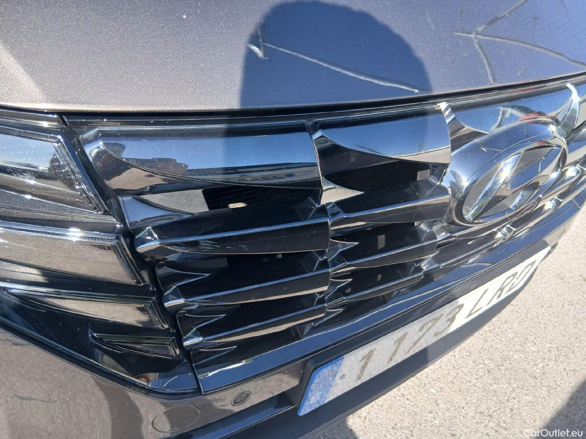  Hyundai  Tucson HYUNDAI  / 2020 / 5P / todoterreno 1.6 TGDI 169kW HEV Tecno Sky Auto #5