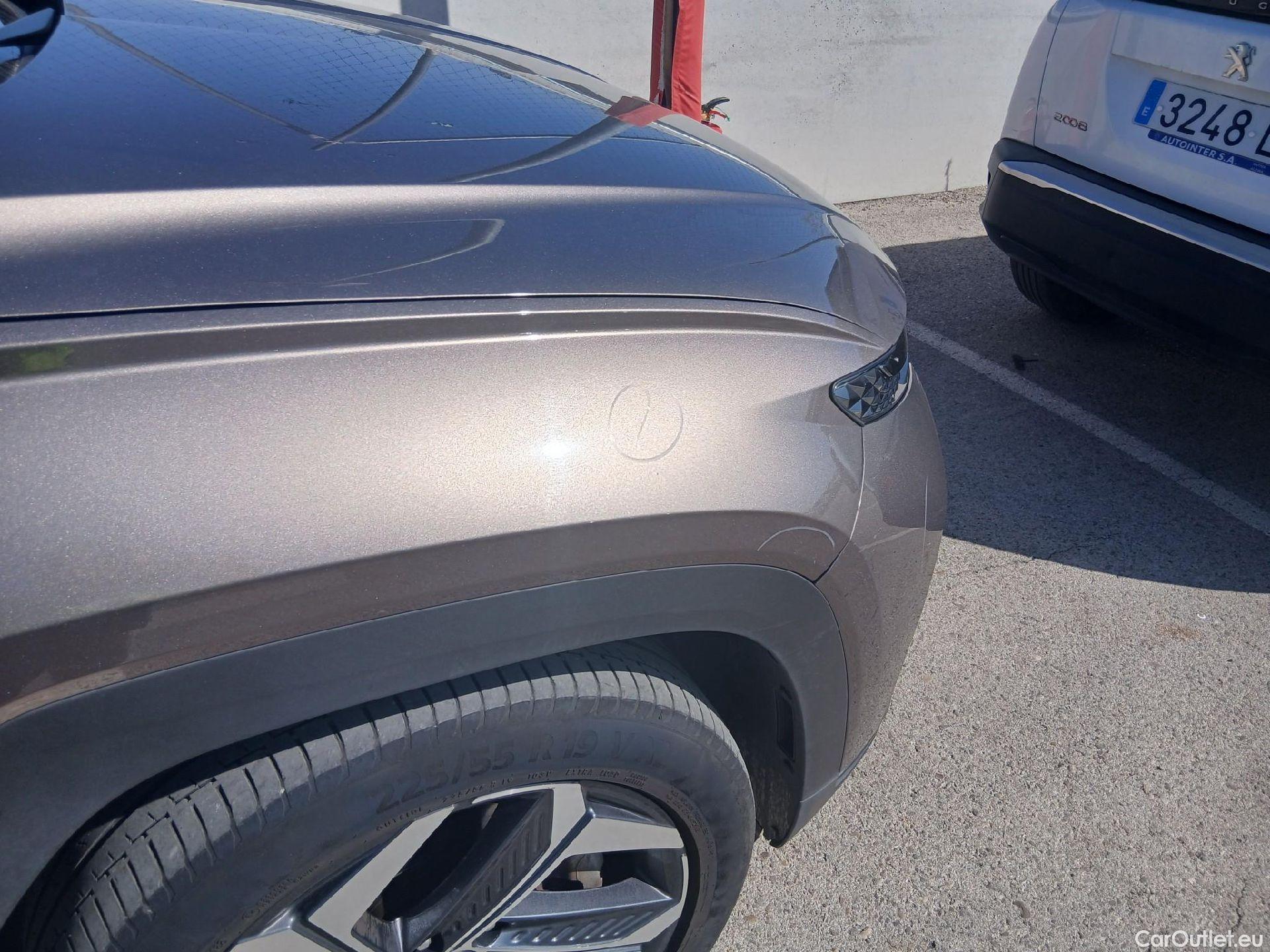  Hyundai  Tucson HYUNDAI  / 2020 / 5P / todoterreno 1.6 TGDI 169kW HEV Tecno Sky Auto #33