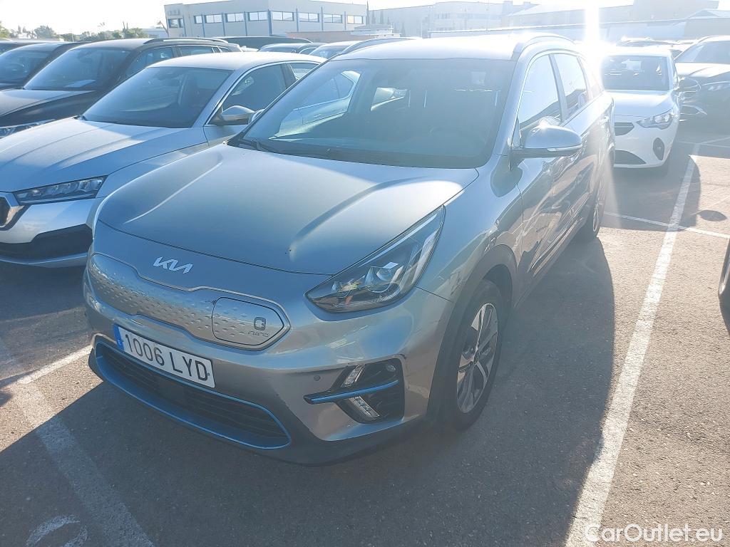  KIA  Niro KIA e- / 2016 / 5P / crossover e- 150kW Emotion (Long Range) #42