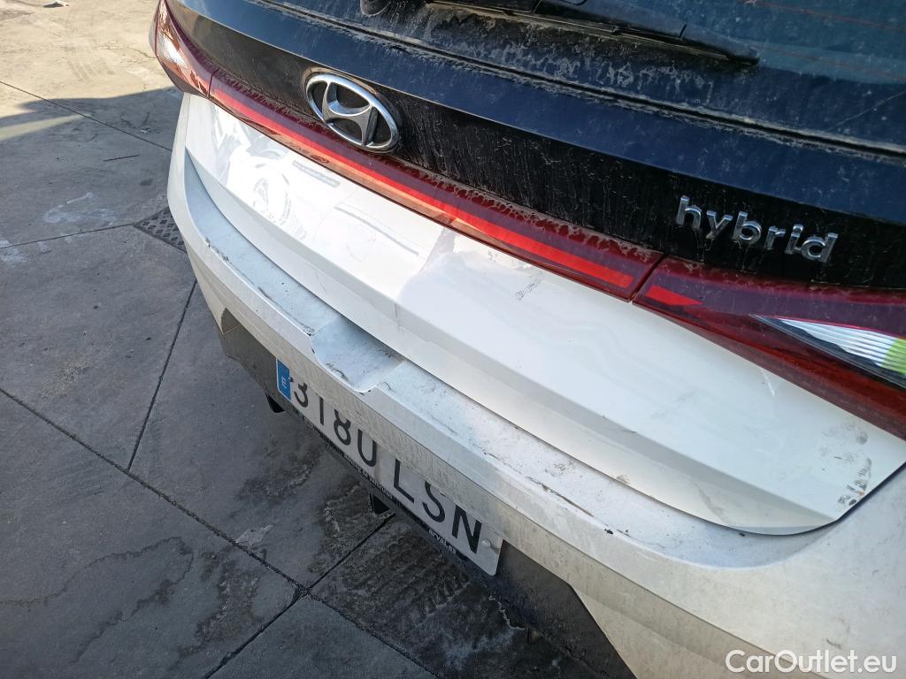  Hyundai  i20 HYUNDAI  / 2020 / 5P / berlina con portón 1.0 TGDI 74kW (100CV) 48V Essence #3