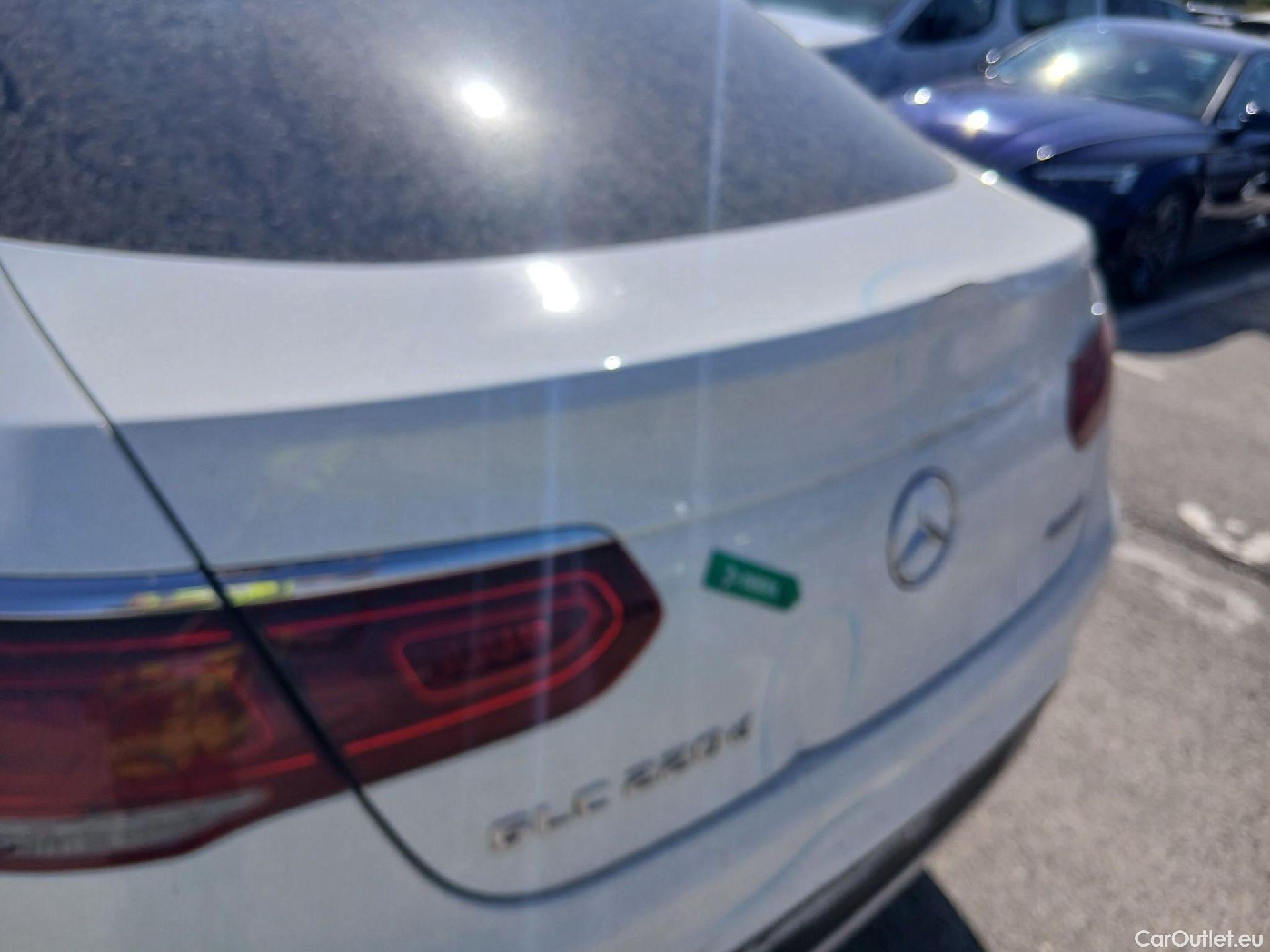  Mercedes  G-Klasee MERCEDES-BENZ GLC Coupé / 2019 / 5P / coupé GLC 220 d 4MATIC #18