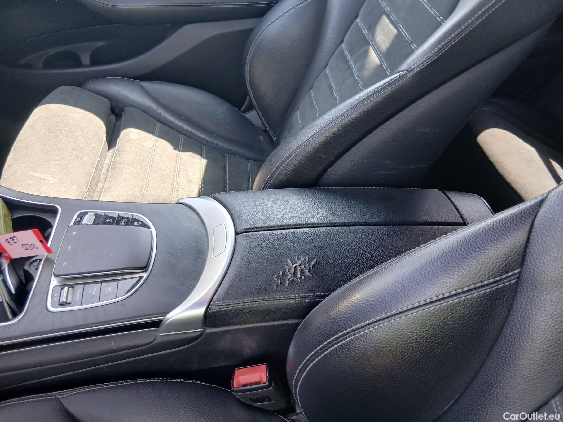  Mercedes  G-Klasee MERCEDES-BENZ GLC Coupé / 2019 / 5P / coupé GLC 300 de 4MATIC #10