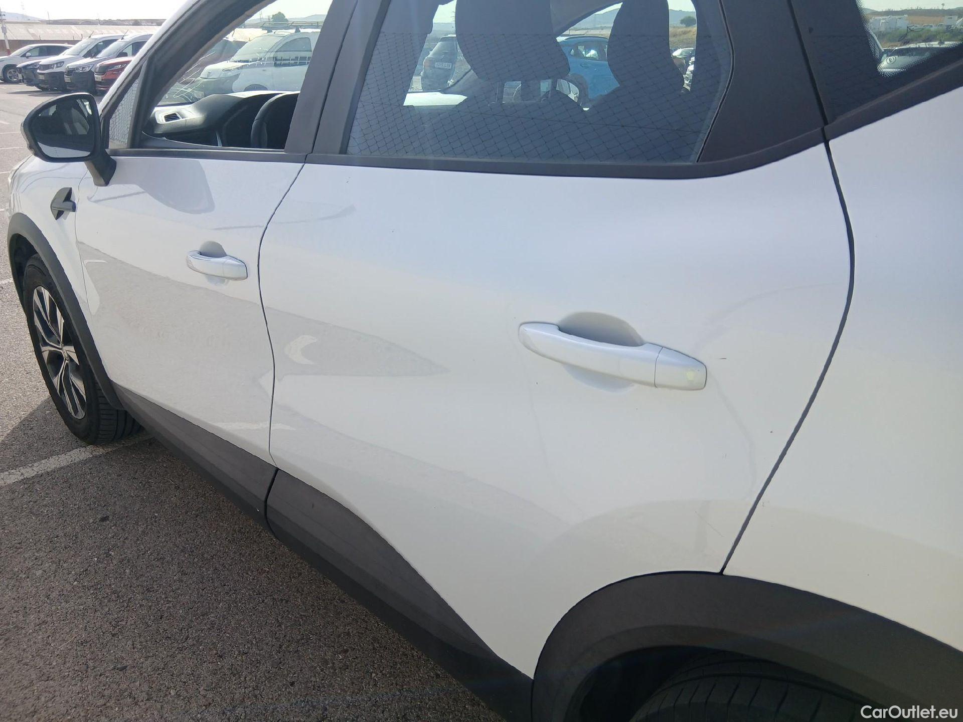  Renault  Captur RENAULT  / 2020 / 5P / todoterreno equilibre TCe 74 kW (100CV) GLP #12