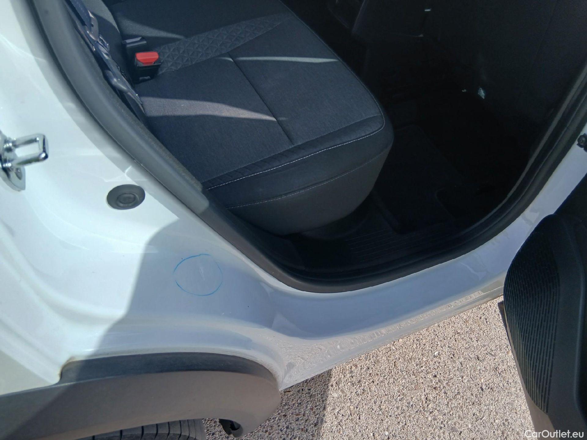  Renault  Captur RENAULT  / 2020 / 5P / todoterreno equilibre TCe 74 kW (100CV) GLP #32