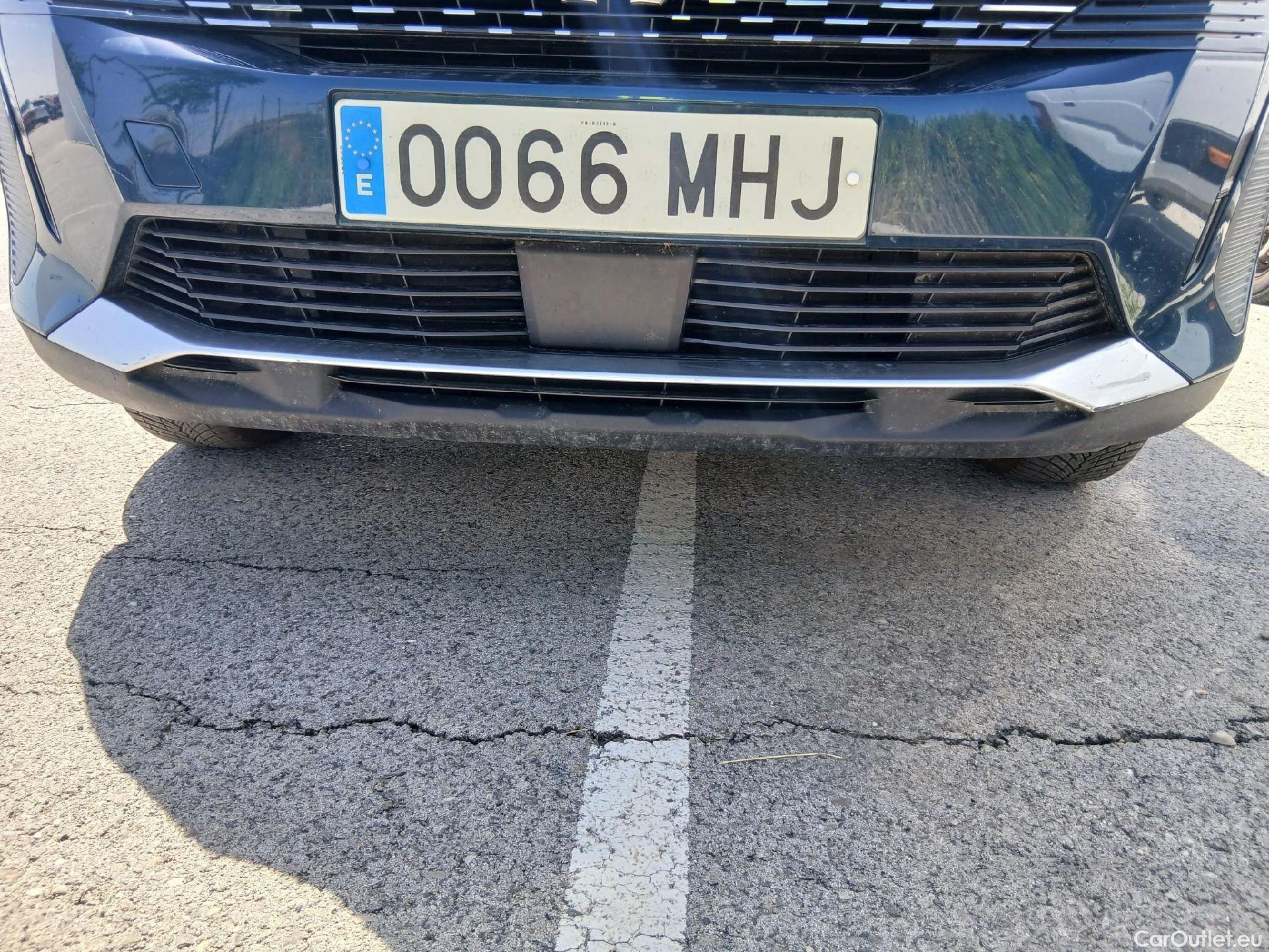  Peugeot  3008 PEUGEOT  / 2020 / 5P / todoterreno 1.2 PureTech 96KW S&S Active Pack #8